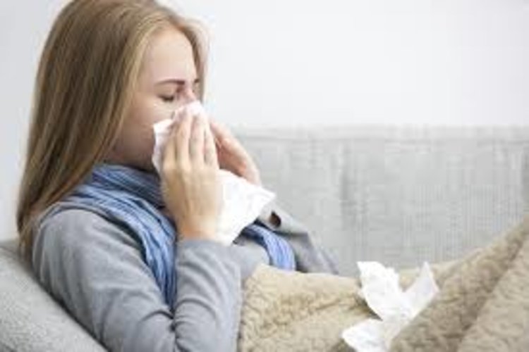 Zima s tri virusa: Evo po kojim se simptomima razlikuju gripa, RSV i covid