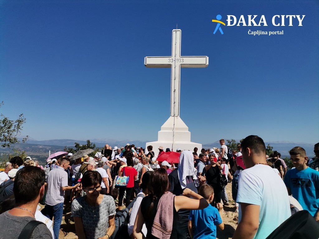 FOTO: Po 89. put na brdu Križevac proslavljen blagdan Uzvišenja svetog Križa