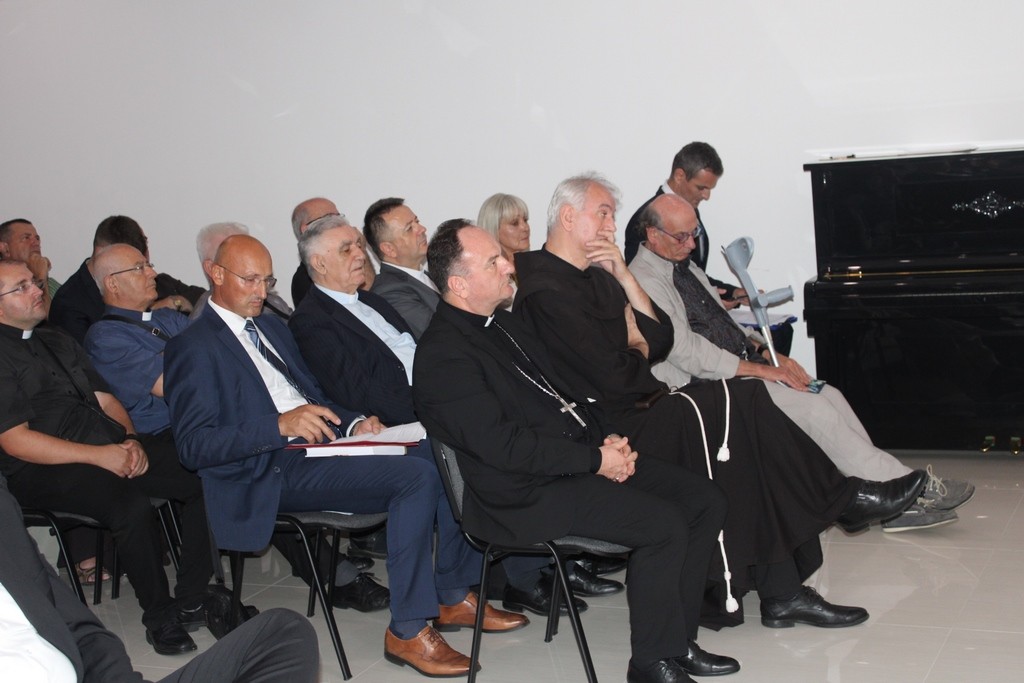 FOTO: U Stocu predstavljen zbornik radova Trebinjsko-mrkanske biskupije