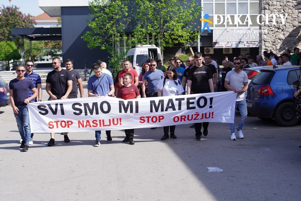 FOTO: Prosvjedna šetnja “Svi smo mi Mateo” održana u Čapljini